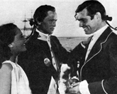 A Tahiti : Tehanni, Roger Byam et Fletcher Christian